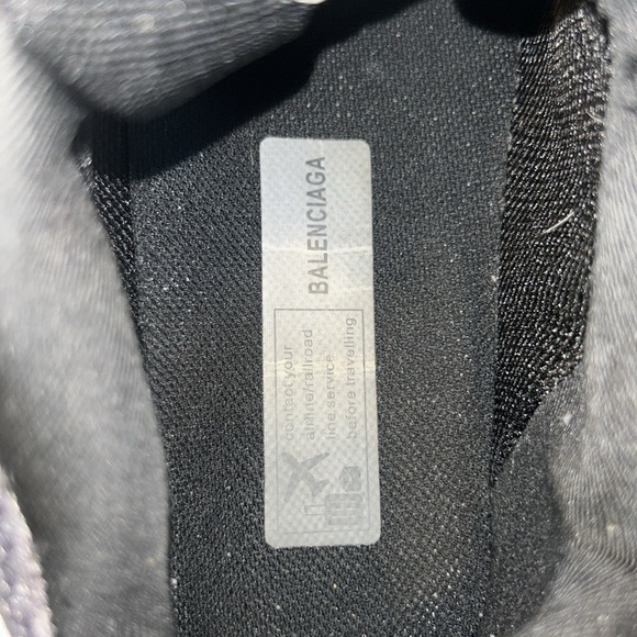 Like new LED Balenciaga Track Runners great for style. Comes with box - Picture 7 of 8